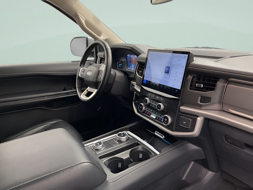 Used 2024 Silver Metallic Ford XLT image 29