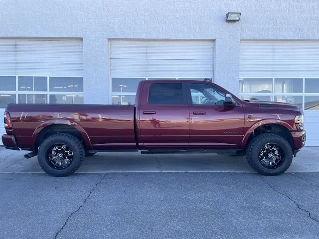 2022 RAM 3500 Limited 4X4 Crew Cab LWB's photo