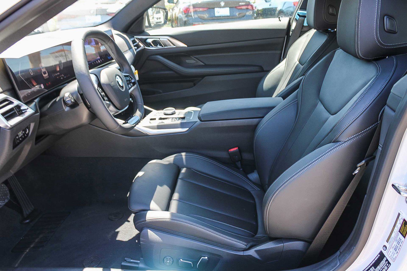 2025 BMW 4 Series 430i - Photo 17