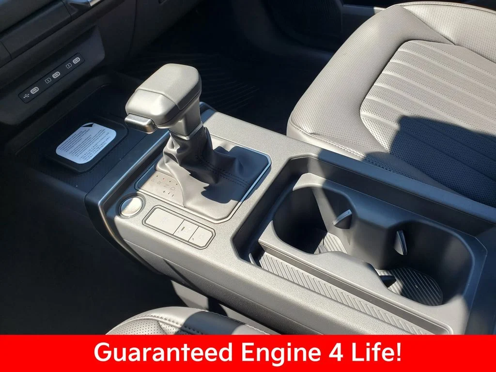 New 2027 Snow White Pearl Kia X-Line S image 23