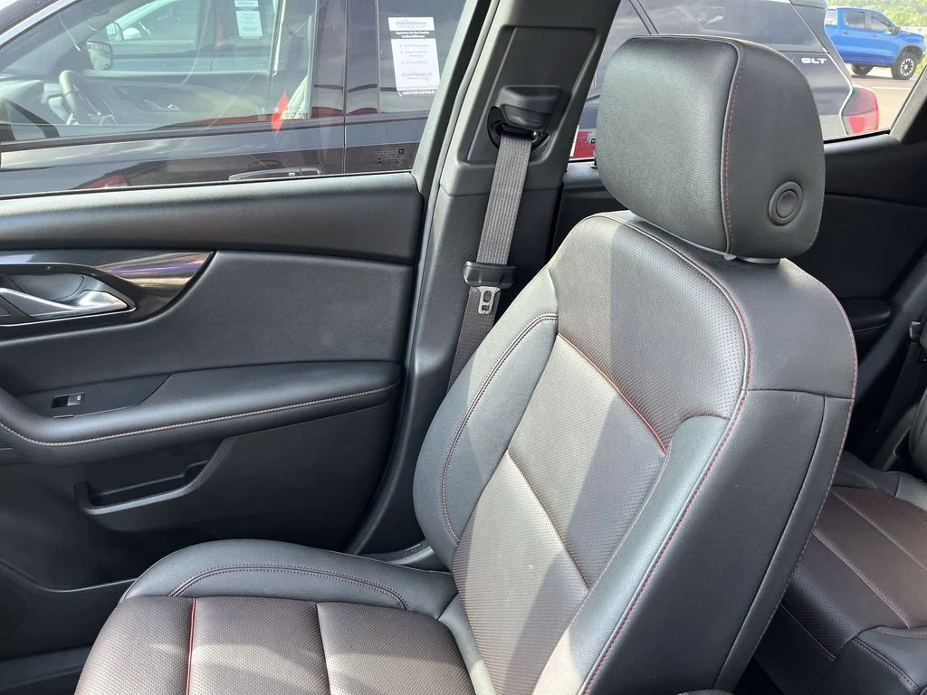 Used 2023 Red Chevrolet RS image 24