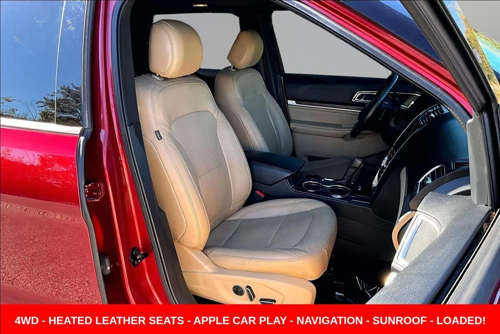 Used 2017 Red Ford Limited image 36