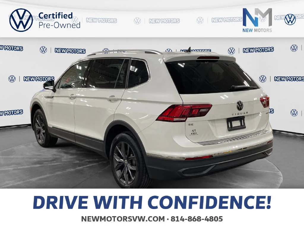 Used 2023 Opal White Pearl Effect Volkswagen 2.0T SE image 3