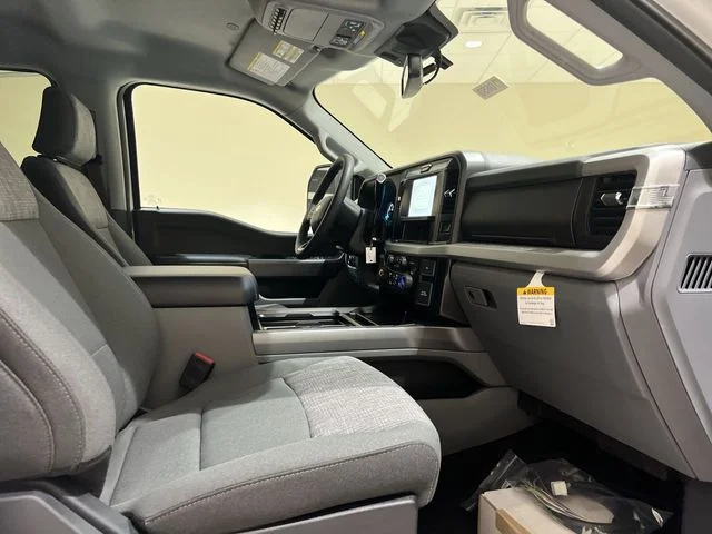 New 2026 White Ford XLT image 22
