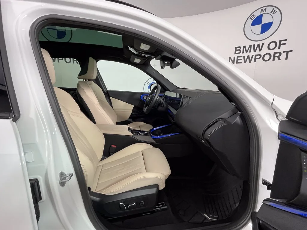 Certified Used 2026 Alpine White BMW 30 xDrive image 23