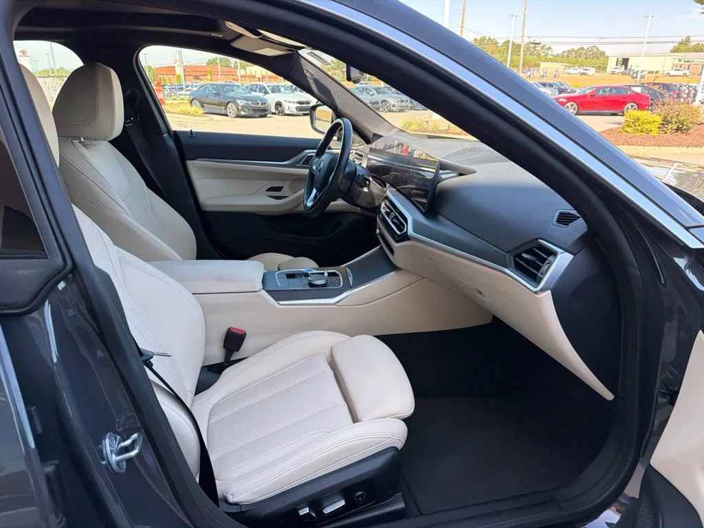 Used 2024 Gray BMW eDrive35 image 26