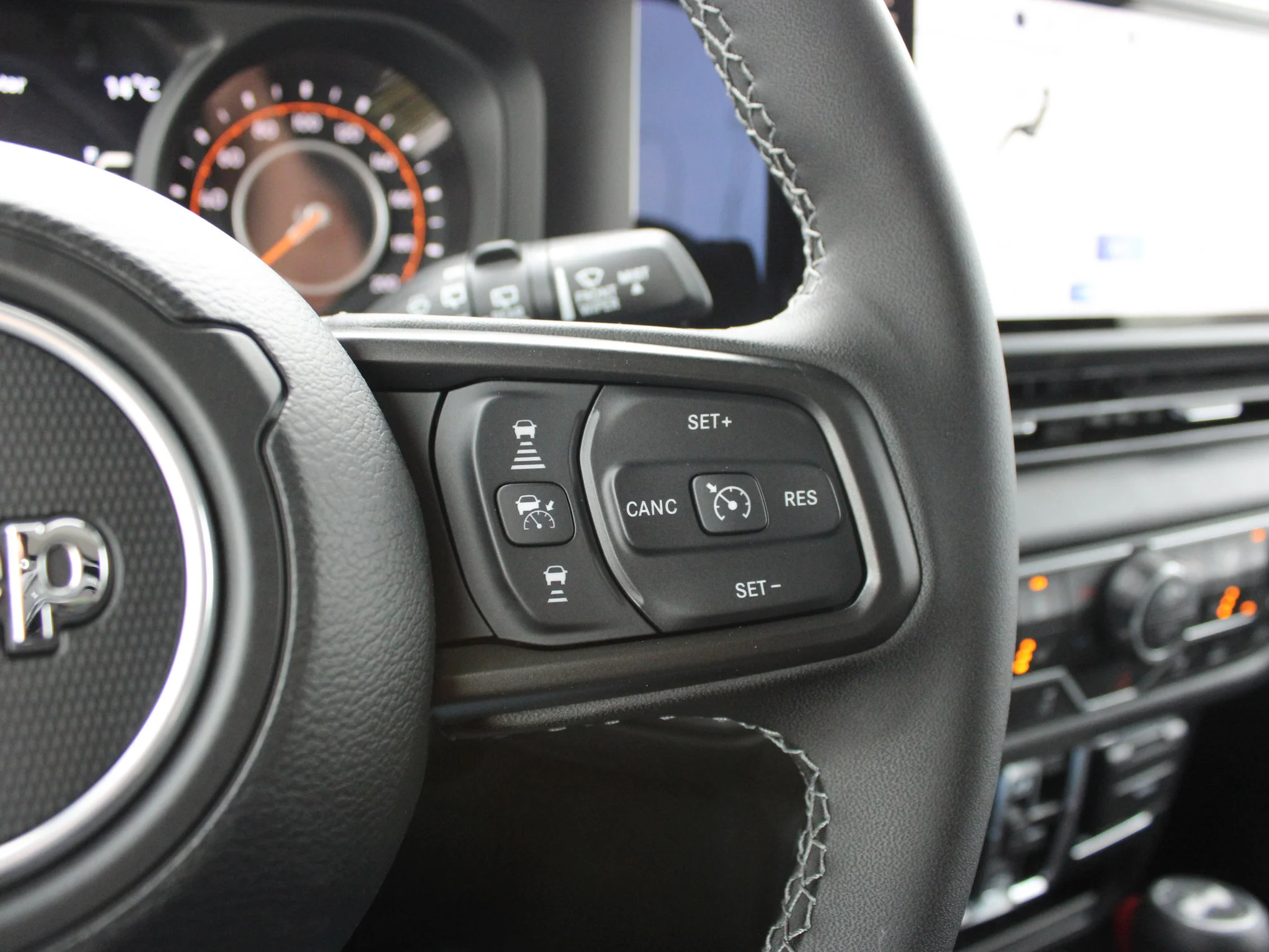 Used 2025 Black Jeep Sport S* 4 Door 4x4, Safety Group, Heated Seats, Remote Start image 15