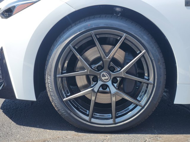 New 2026 Ultra White Lexus F SPORT DESIGN image 15