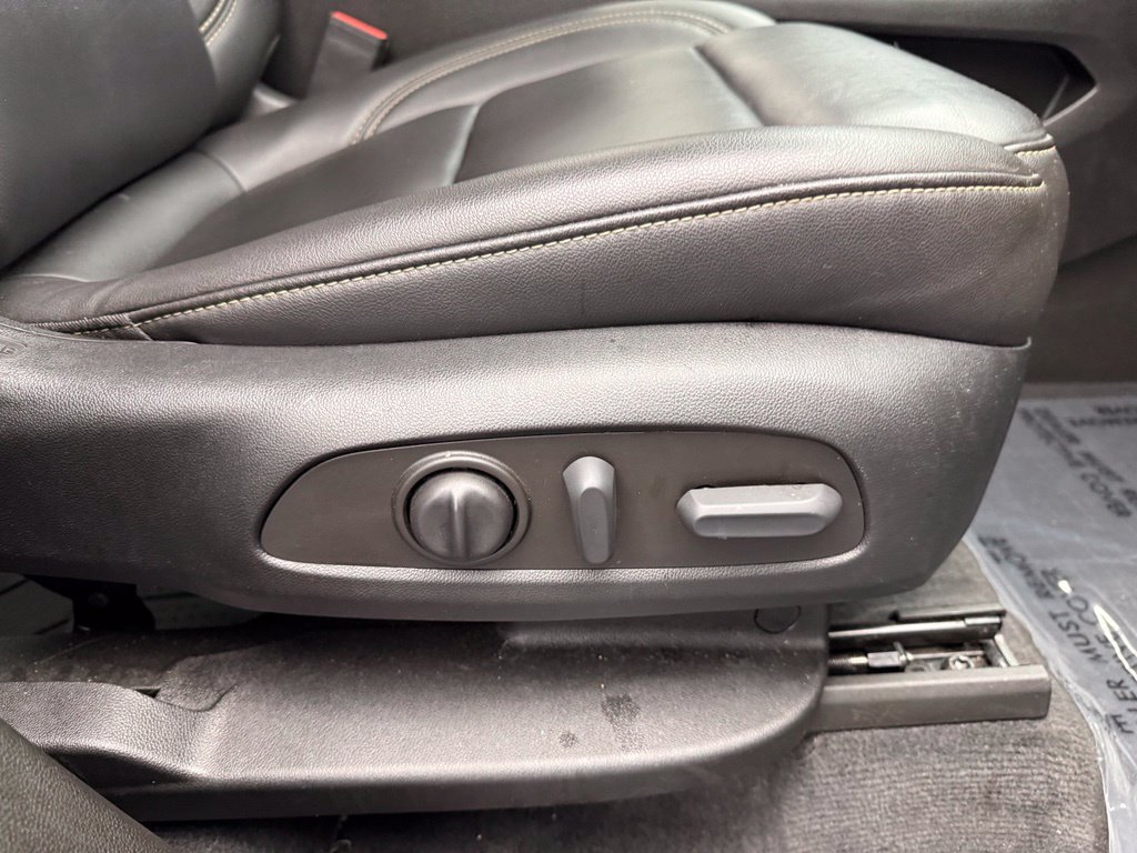 Used 2023 Red Chevrolet LT Leather image 71