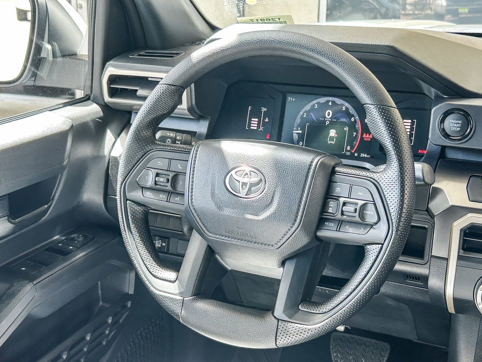 2026 Toyota Tacoma SR5 - Photo 15