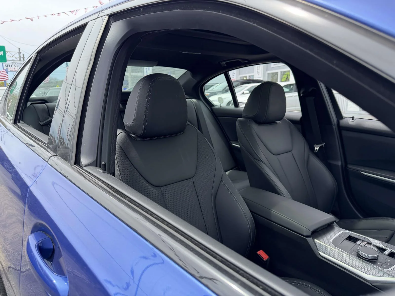 2026 BMW 3 Series 330i - Photo 11