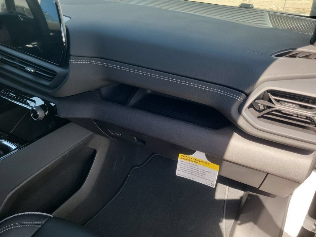 2026 Chevrolet Silverado EV LT - Photo 33