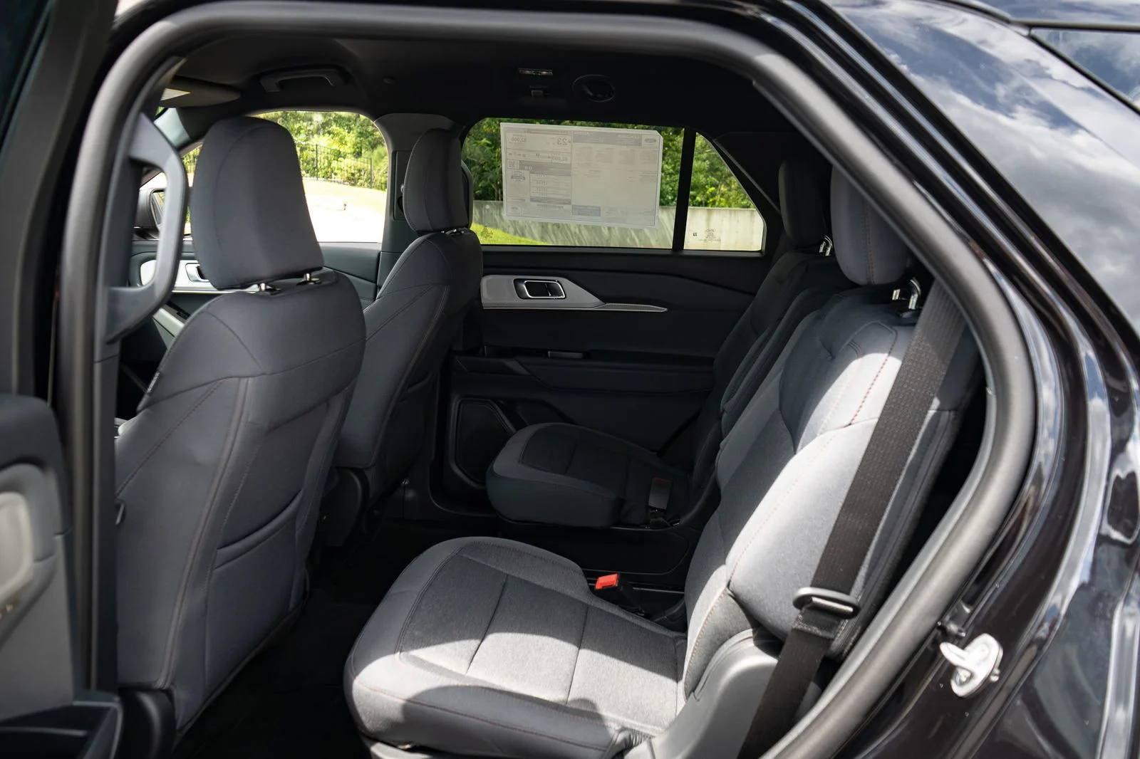 New 2027 Agate Black Metallic Ford Active image 18