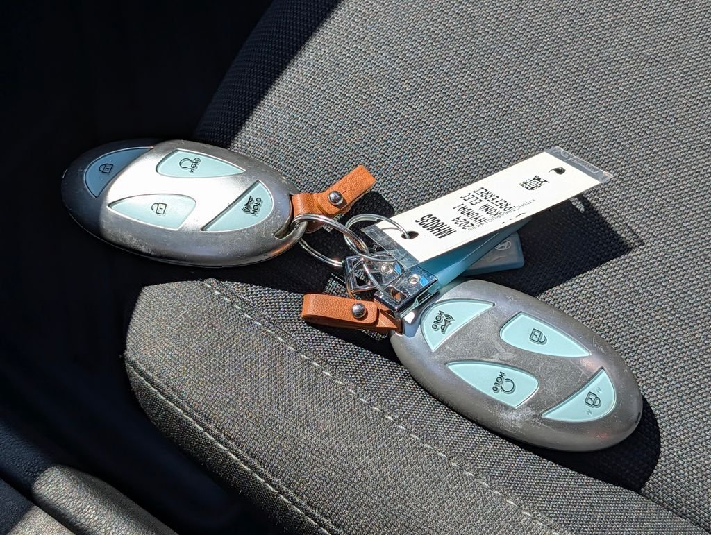 2024 Hyundai Kona EV SEL - Photo 31
