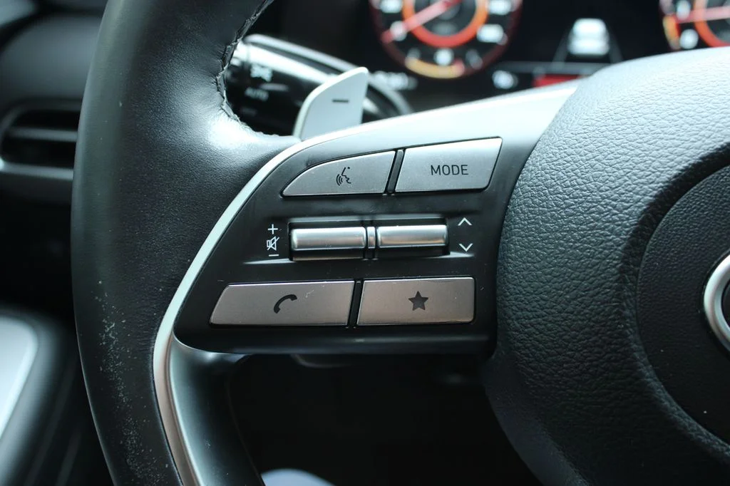 Used 2023 Hyper White Hyundai Limited image 40