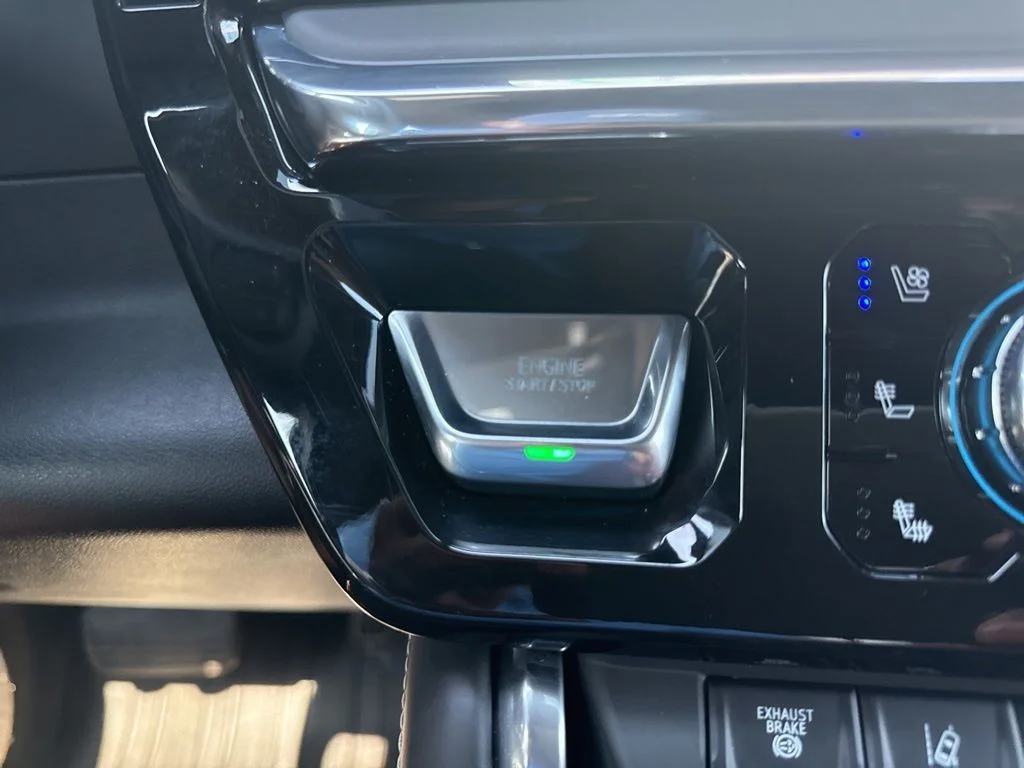 Used 2026 White GMC Denali Ultimate image 26