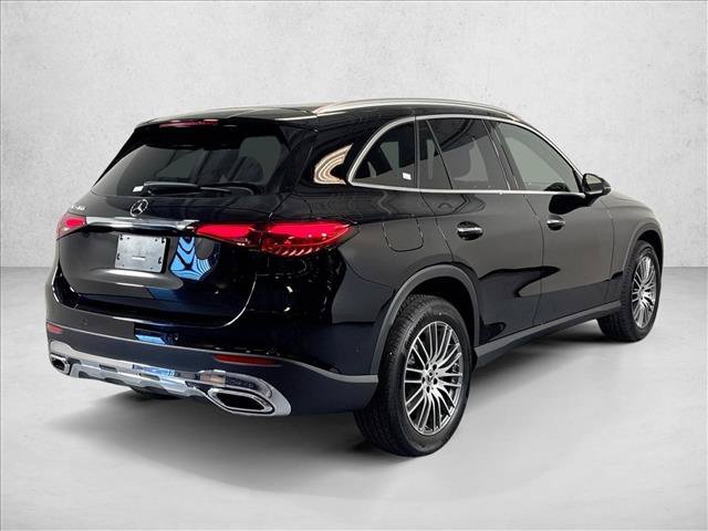 New 2026 Black Mercedes-Benz GLC 300 image 35