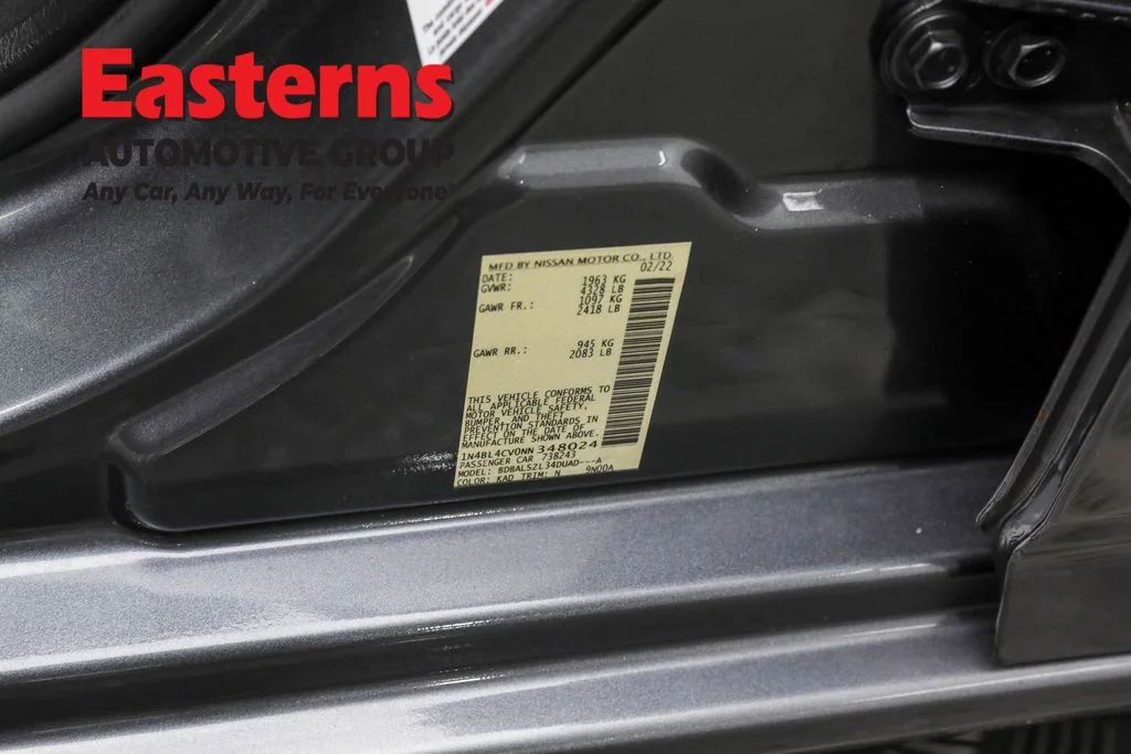 Used 2022 Gray Nissan 2.5 SR image 34