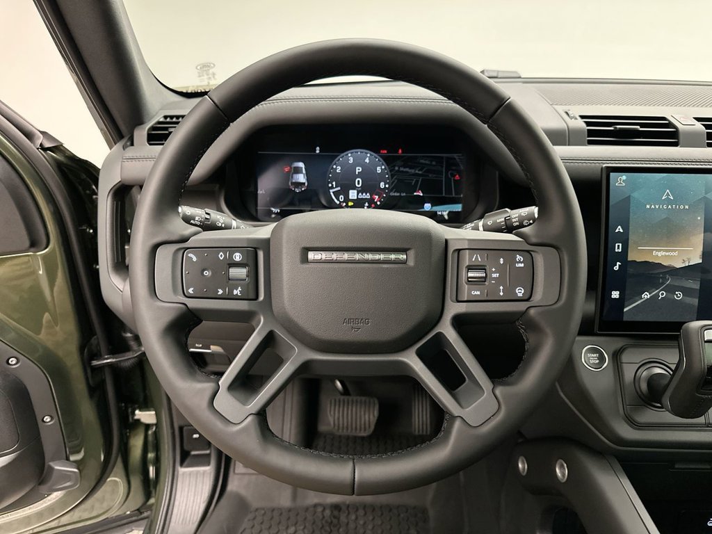 New 2026 Woolstone Green Land Rover X-Dynamic SE image 15