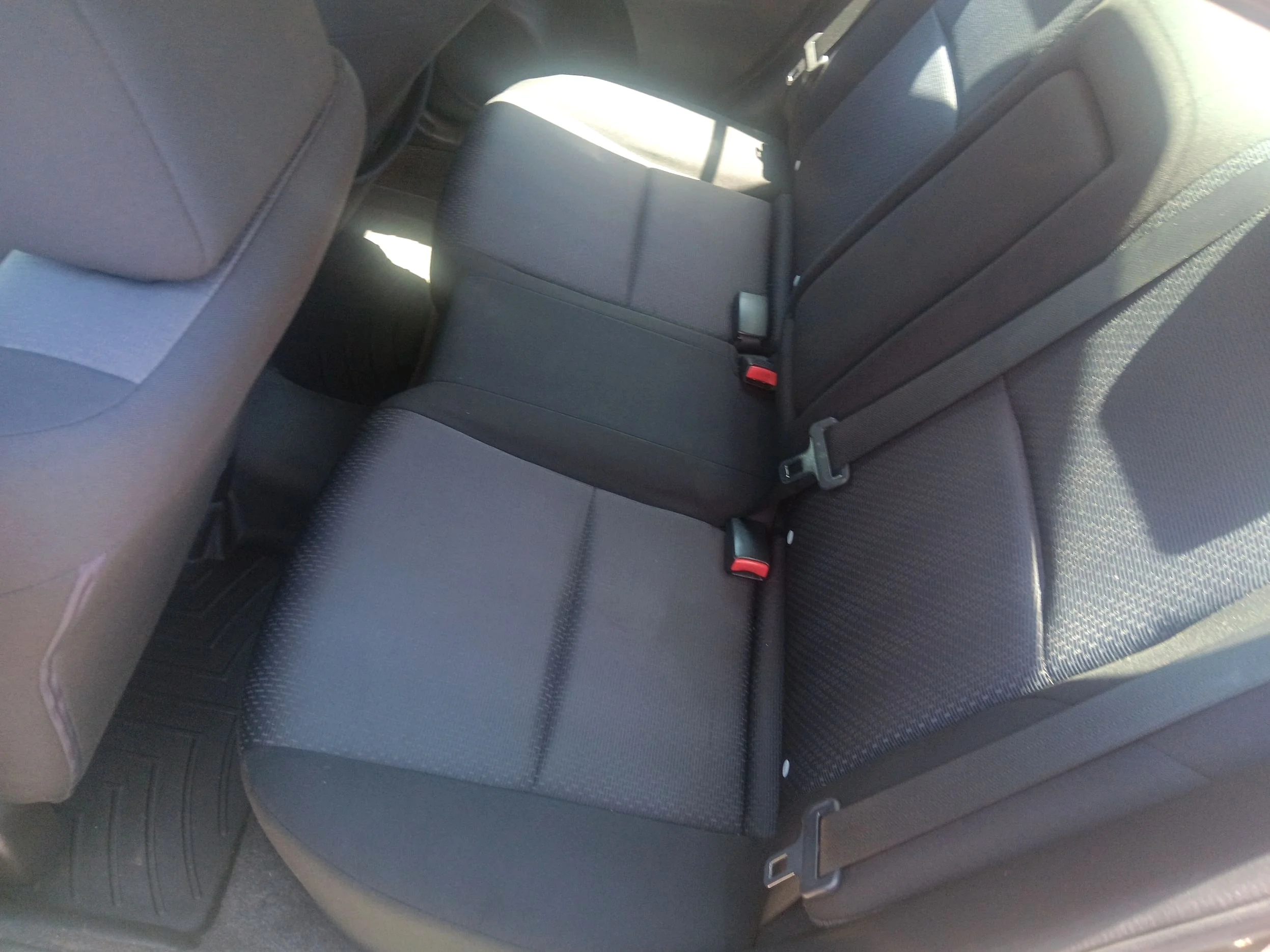 Used 2010 Gray Mazda i Touring image 9