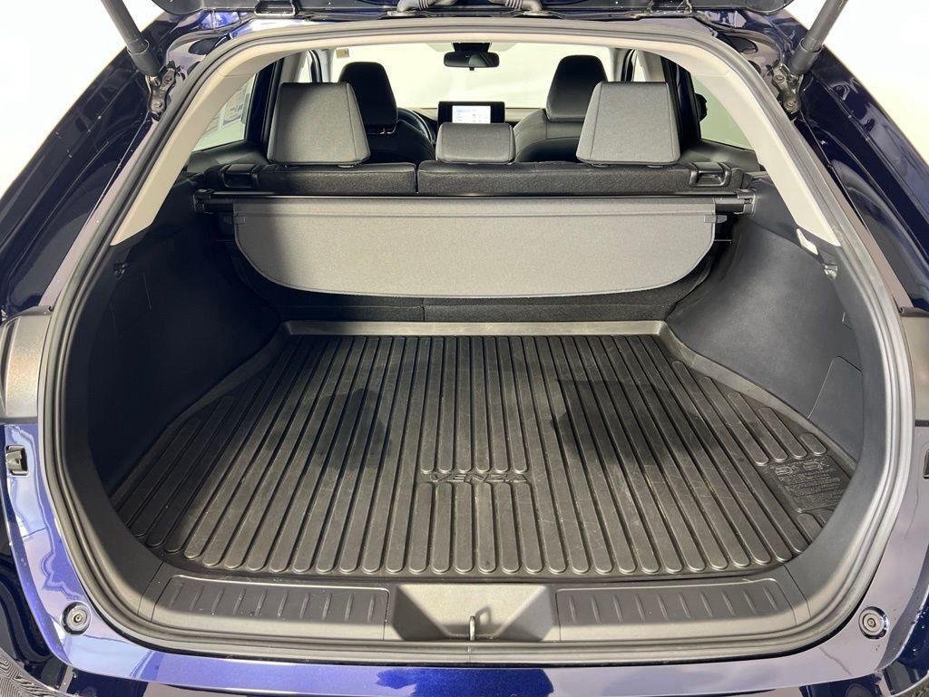 Used 2024 Blueprint Toyota LE image 22