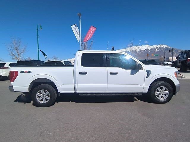 Used 2022 Oxford White Ford XLT image 2