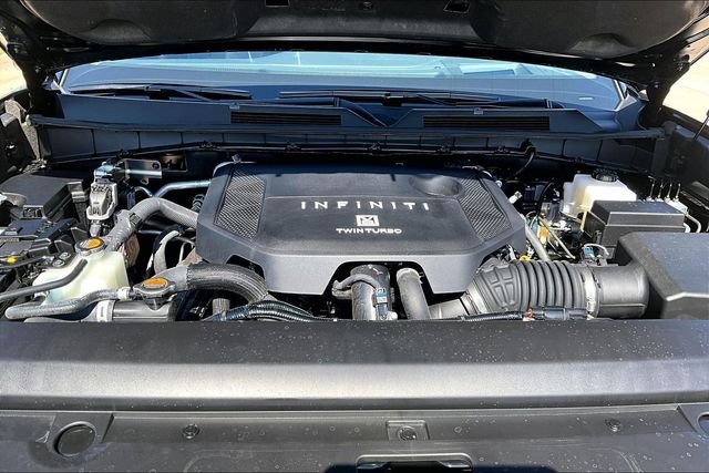 Used 2026 Black INFINITI LUXE image 10