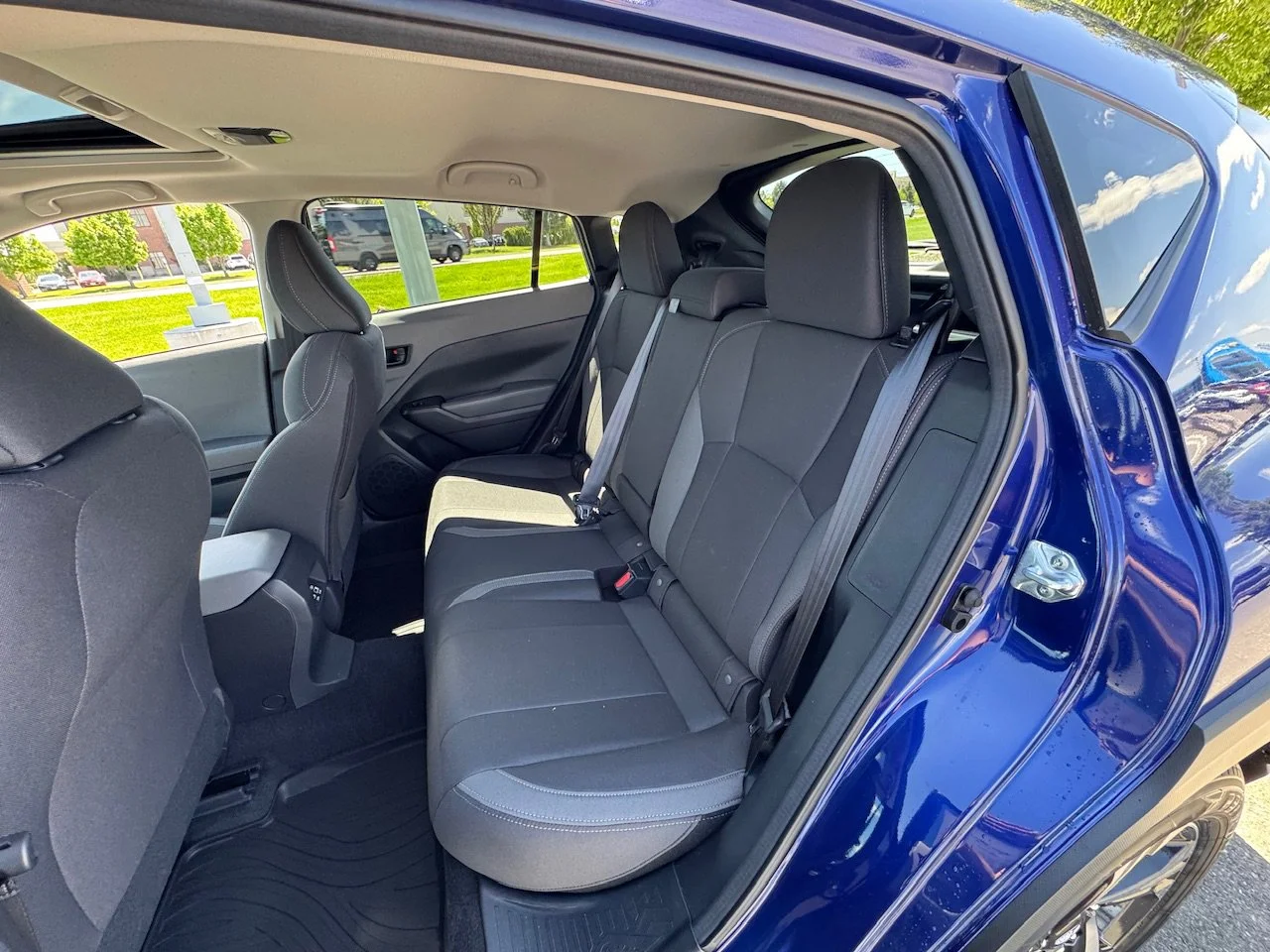 New 2026 Sapphire Blue Pearl Subaru Premium image 32