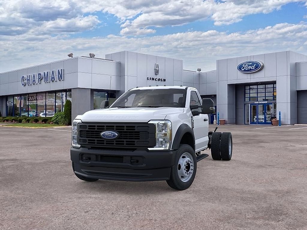 New 2026 Oxford White Ford F-550® XL image 2