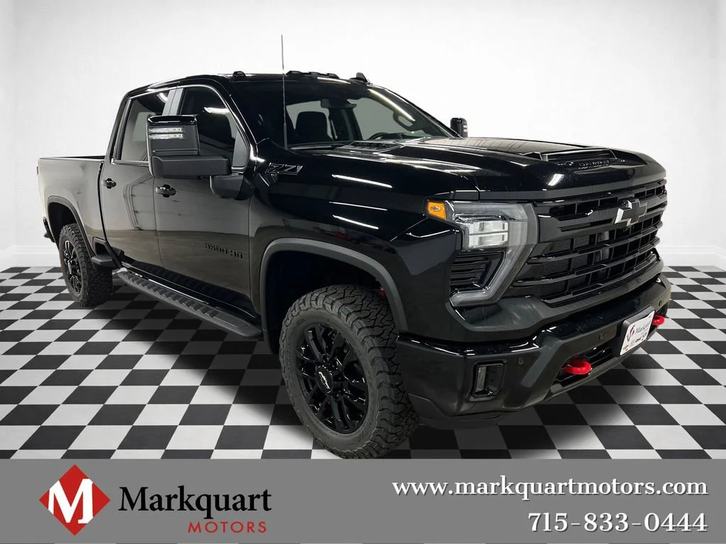 2026 Chevrolet Silverado HD LT 4WD Crew Cab Standard Box SRW's photo