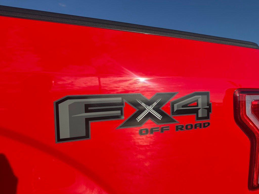 Used 2020 Red Ford XLT image 19