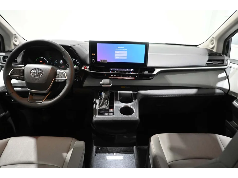 New 2026 BLUE Toyota XLE+ AWD Mobility Handicap Van image 21