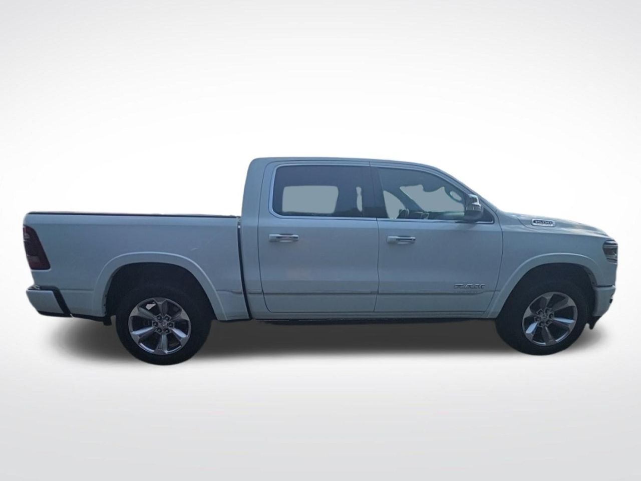Used 2022 White Ram Limited image 8