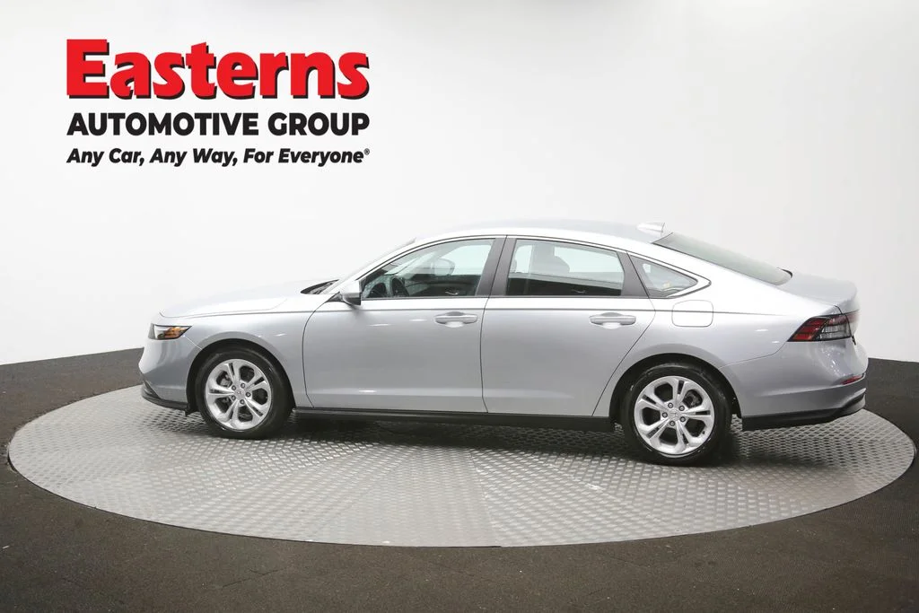 Used 2025 Silver Honda LX image 60