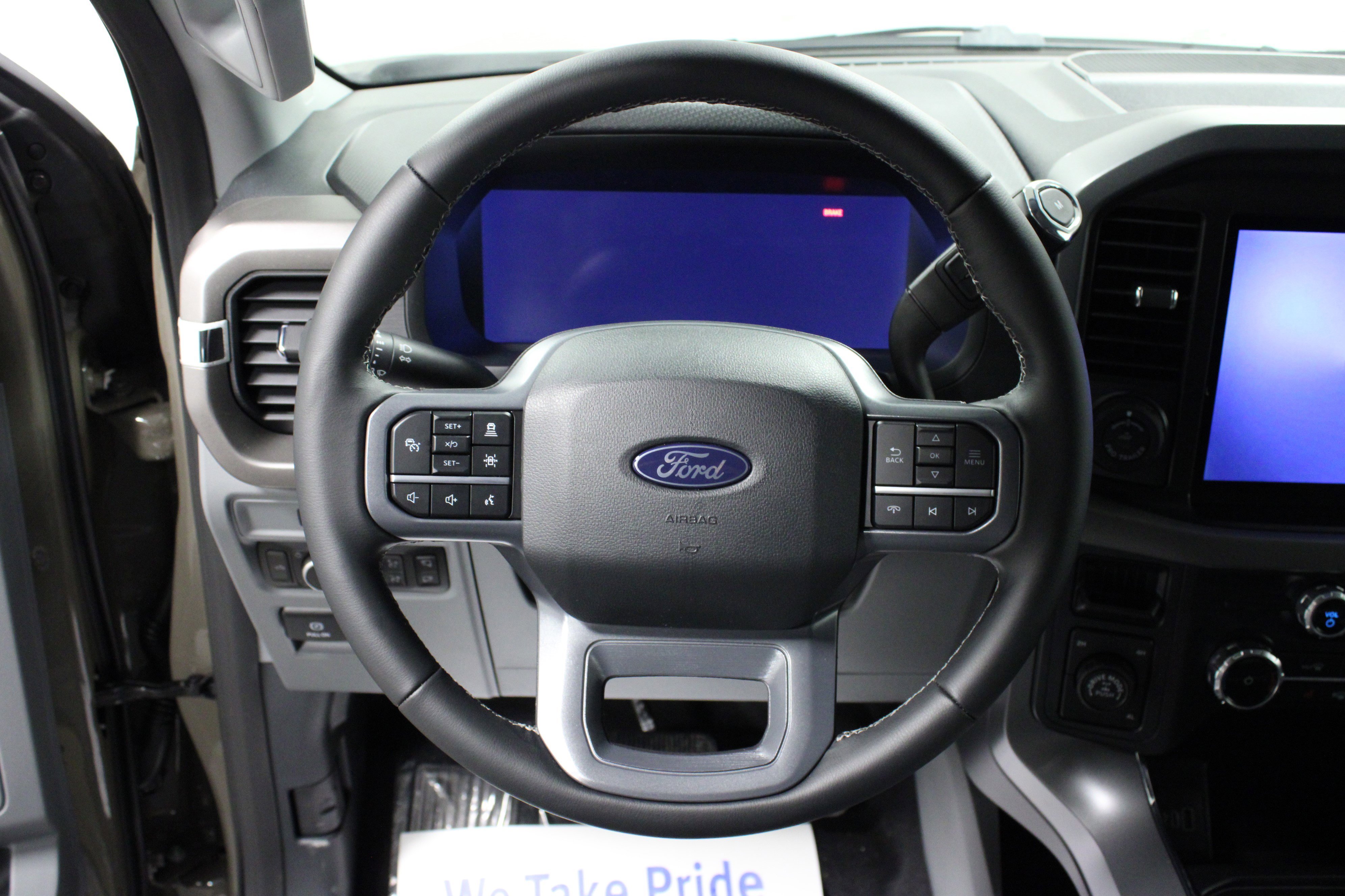 New 2026 Marsh Gray Ford XLT image 17