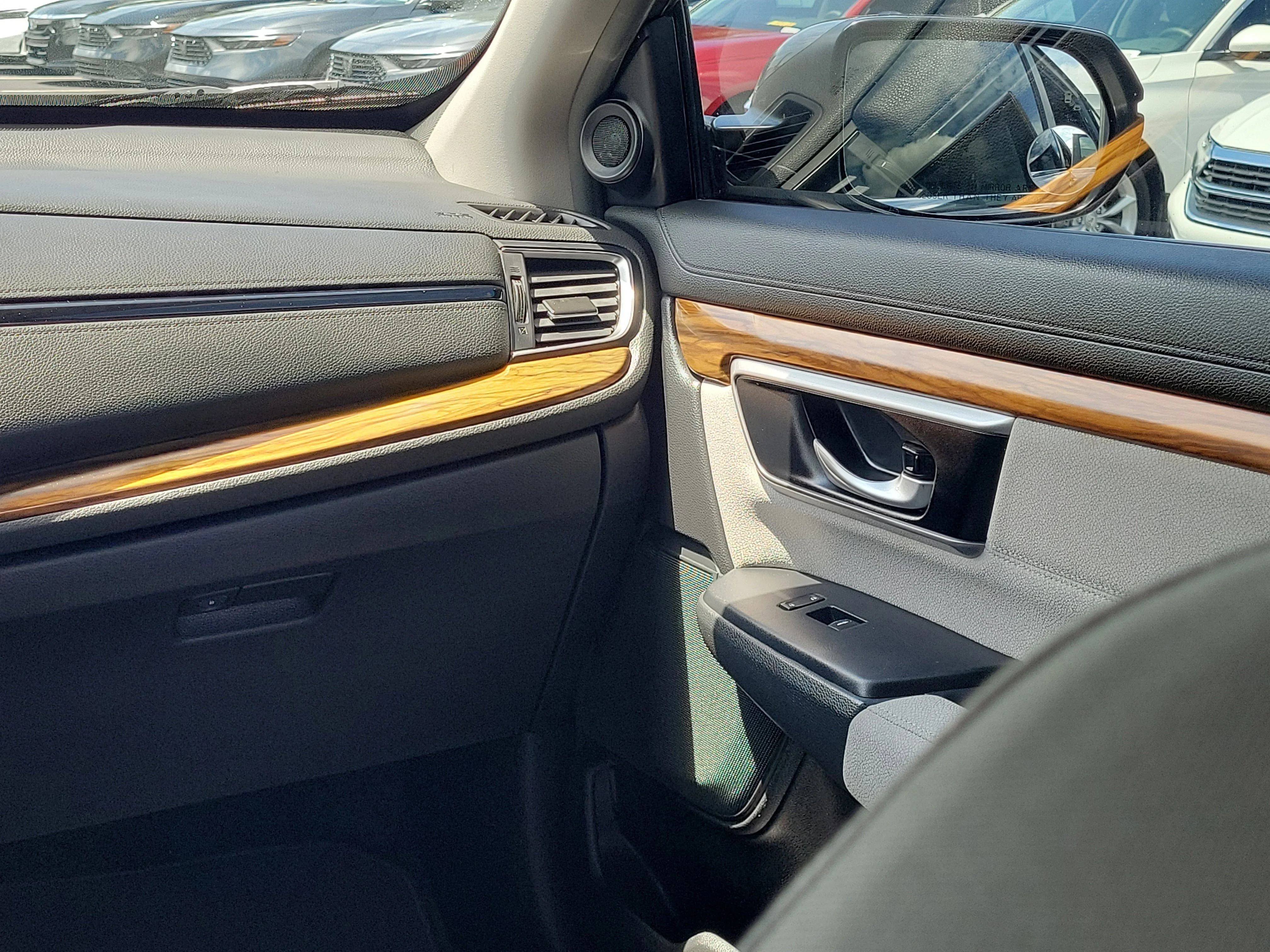 Used 2022 Gray Honda EX image 4