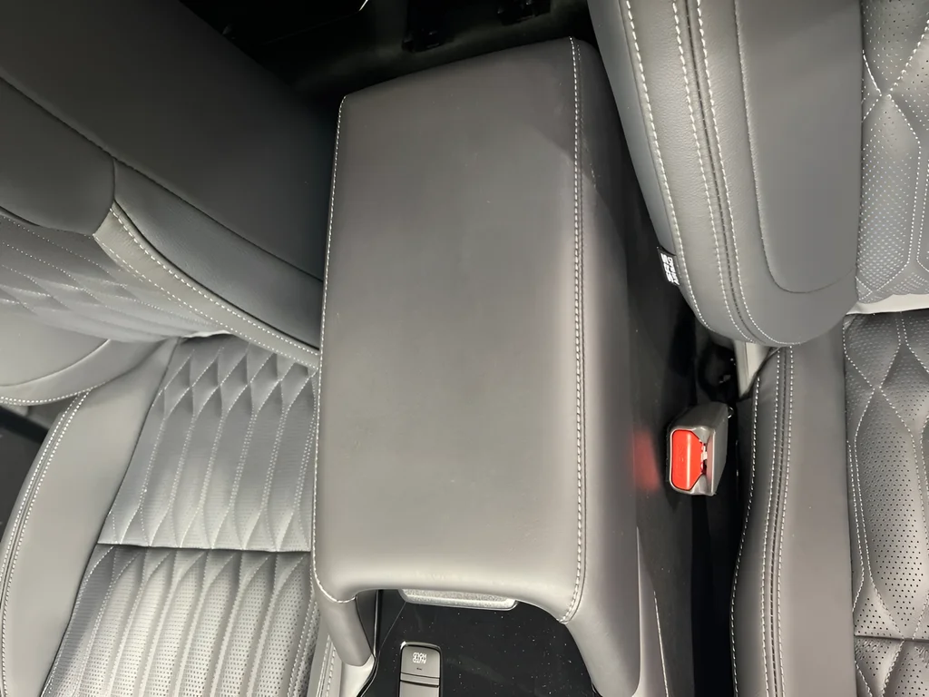 New 2026 Graphite Gray Mitsubishi SEL image 11