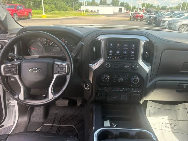 Used 2019 White Chevrolet LT Trail Boss image 15