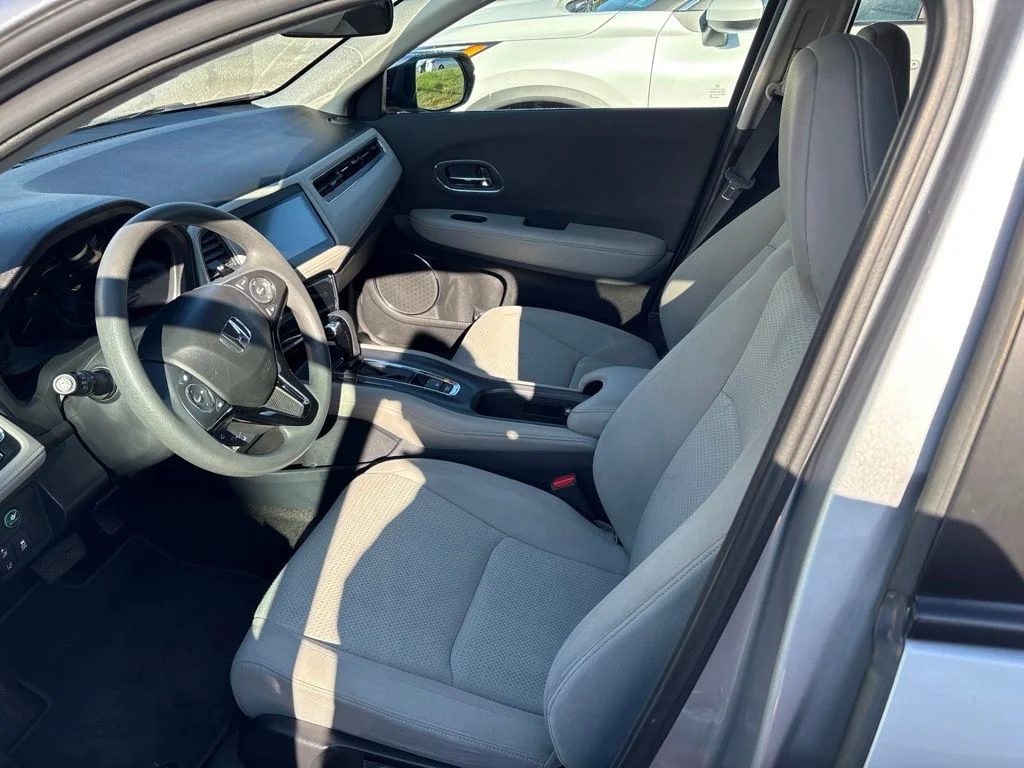 Used 2022 Gray Honda EX image 4