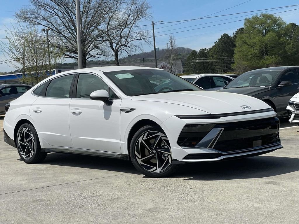 2026 Hyundai Sonata SEL AWD's photo