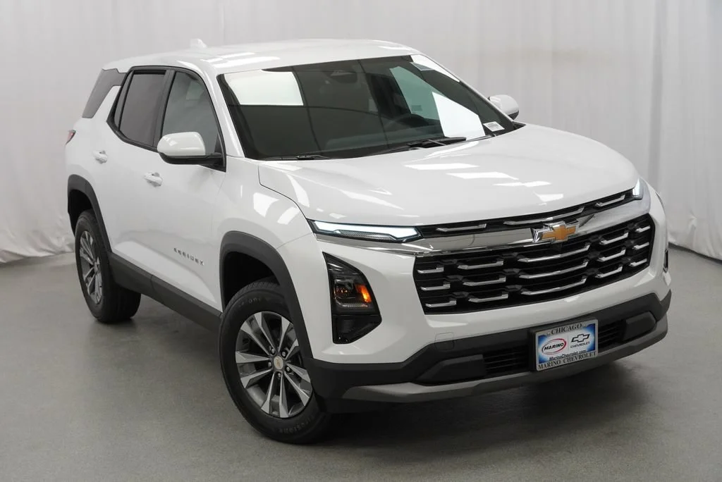 New 2027 Summit White Chevrolet LT image 34