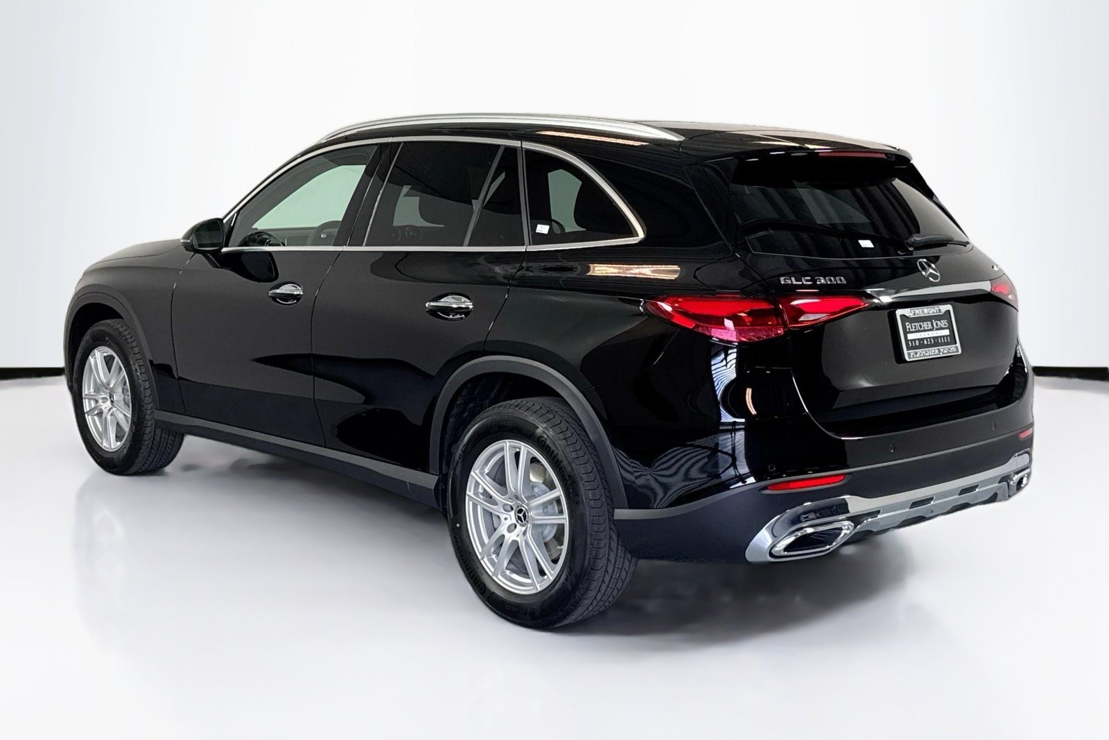 New 2026 Black Mercedes-Benz GLC 300 image 7
