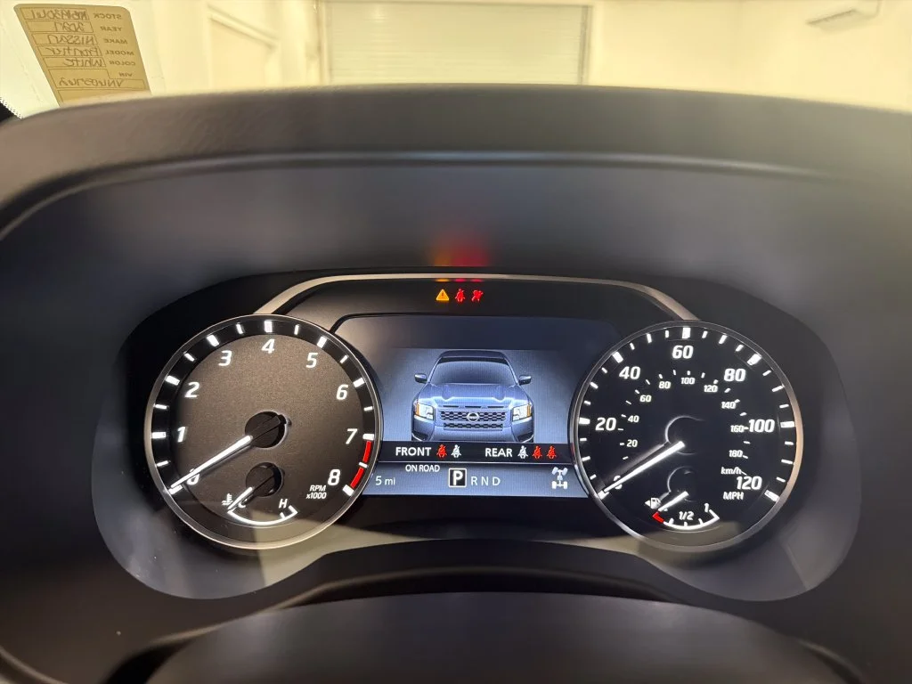 New 2027 Glacier White Nissan Crew Cab SV image 15
