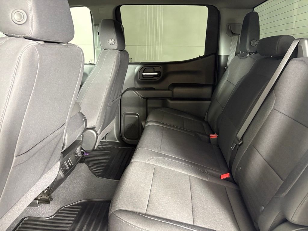 Used 2024 White Chevrolet Custom image 44