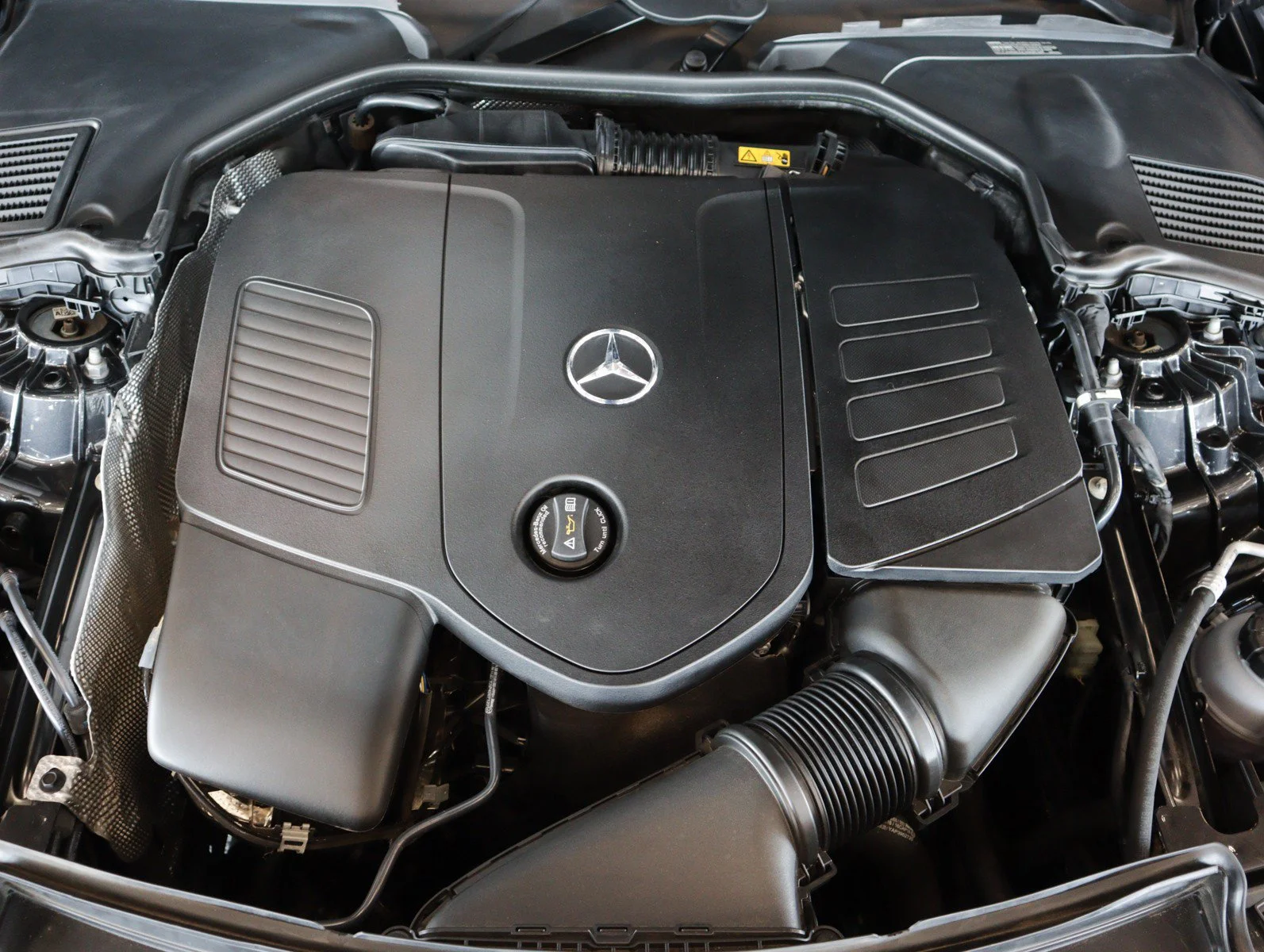 Used 2022 Gray Mercedes-Benz C 300 image 3