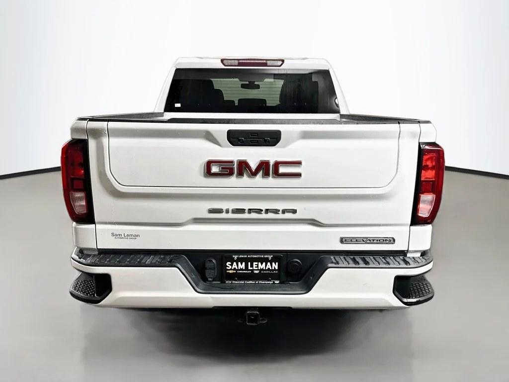Used 2022 White GMC Elevation image 6