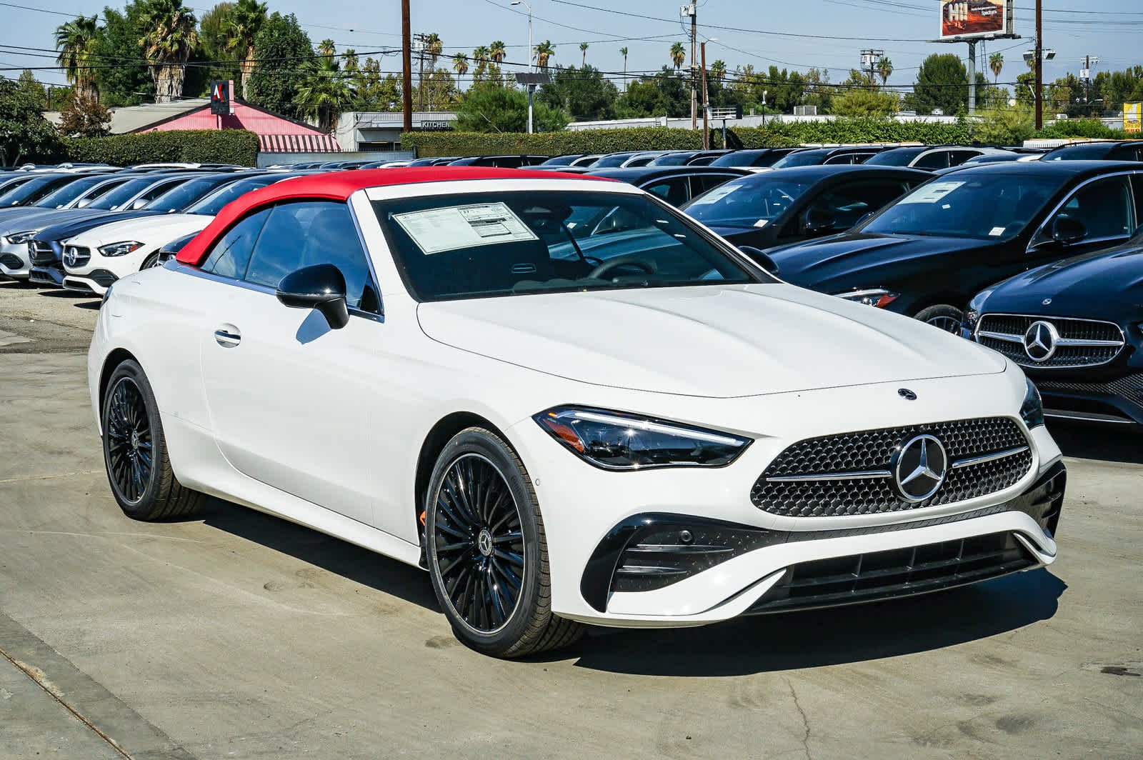 New 2027 Polar White Mercedes-Benz CLE 300 image 3