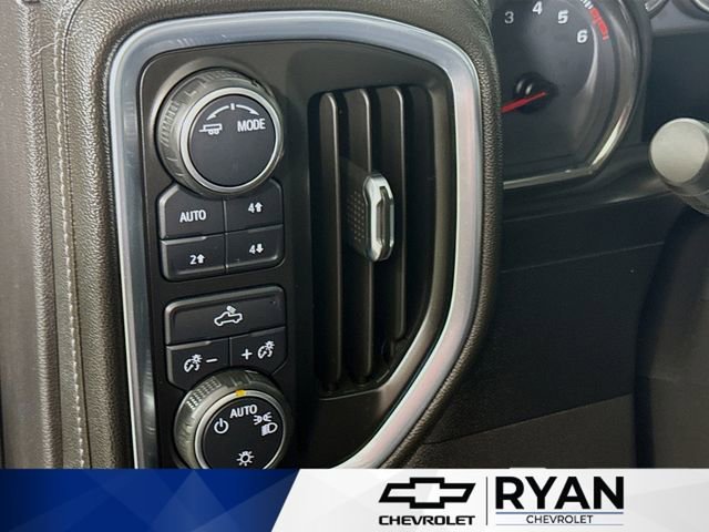 Used 2021 Northsky Blue Metallic Chevrolet LT image 10