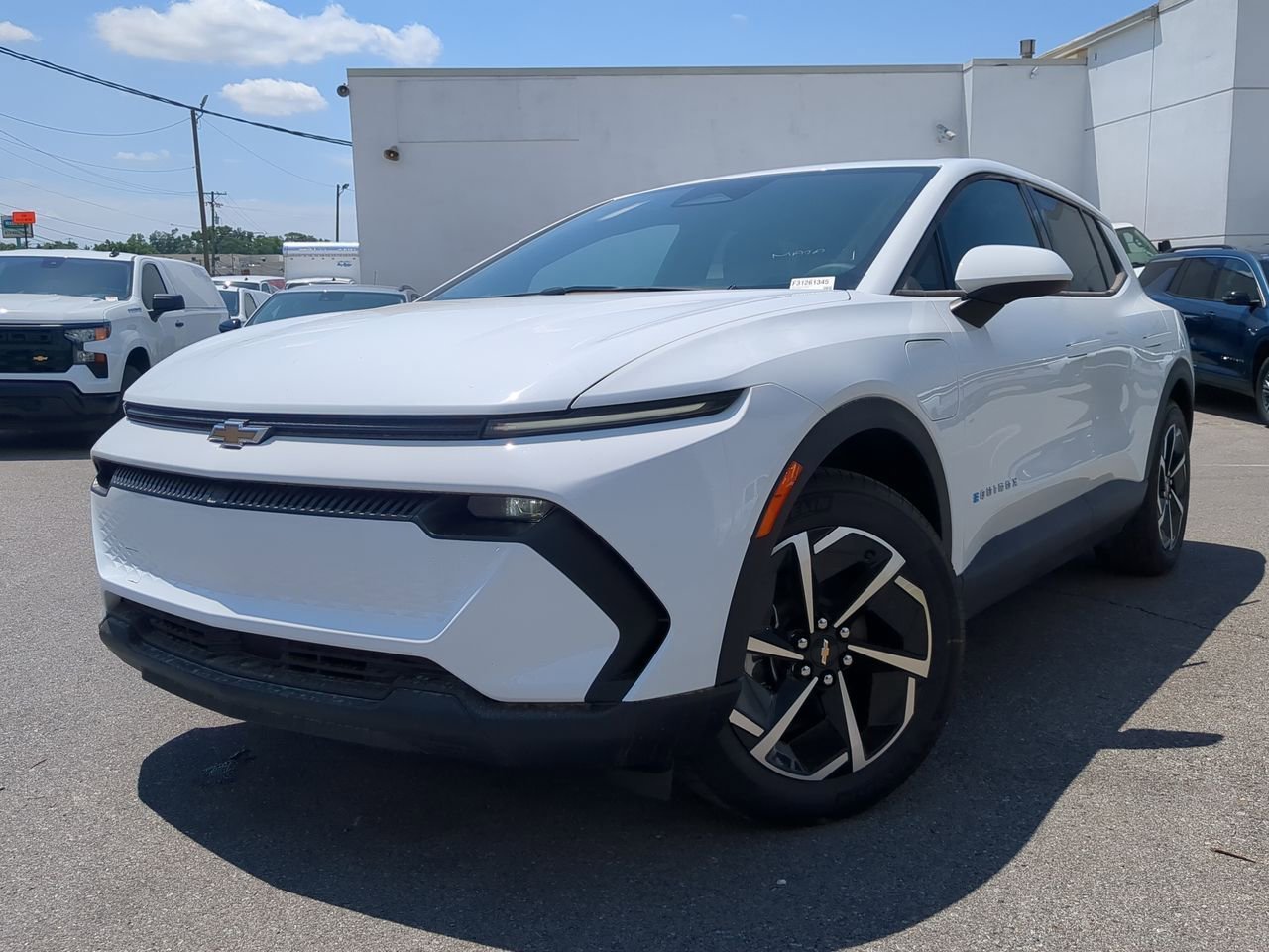 2026 Chevrolet Equinox EV 1LT FWD's photo