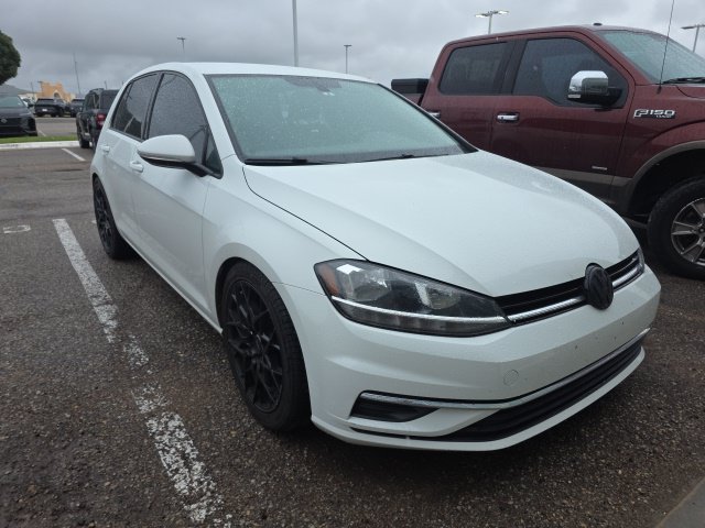 2018 Volkswagen Golf TSI S 4-Door